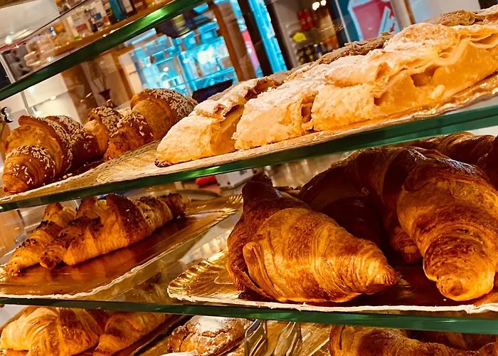 Michelangelo House לינה וארוחת בוקר טרנטו