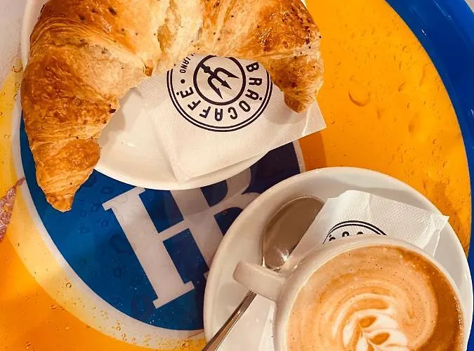 לינה וארוחת בוקר Michelangelo House