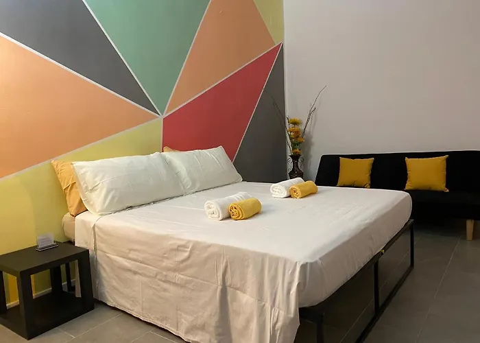 Michelangelo House B&B 트렌토