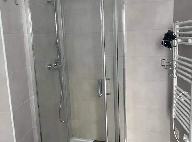 Michelangelo House לינה וארוחת בוקר 3*